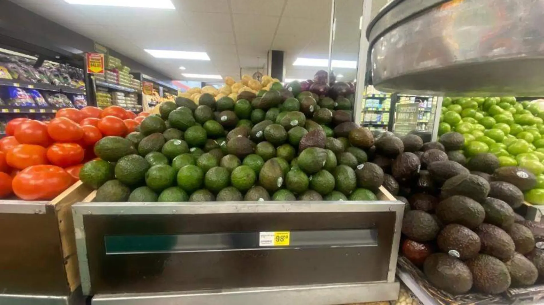 Aguacate caro 