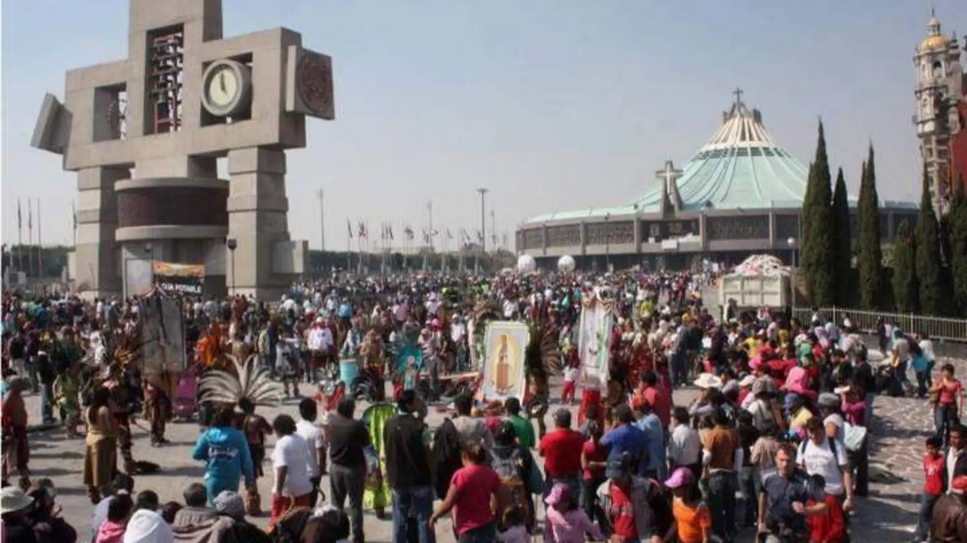 Peregrinación Arquidiócesis de Atlacomulco: llegan miles de fieles a la Basílica de Guadalupe, en la GAM-INT2