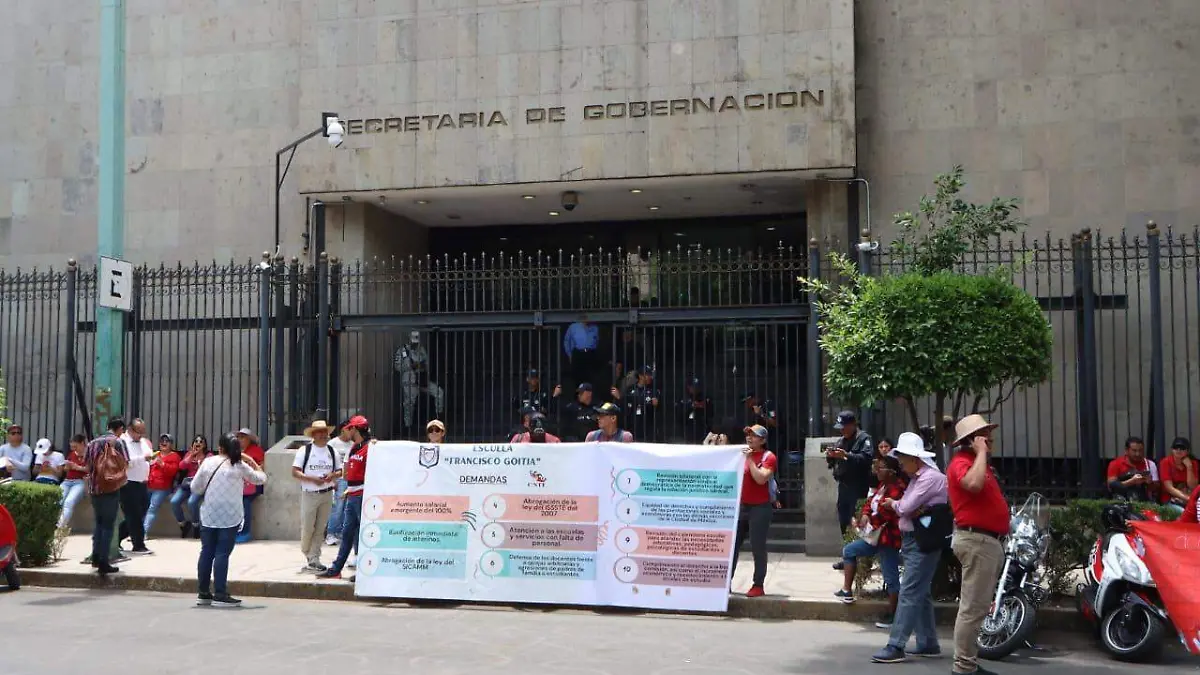 Marchas de la CNTE dejan caos vial en gran parte de la CDMX