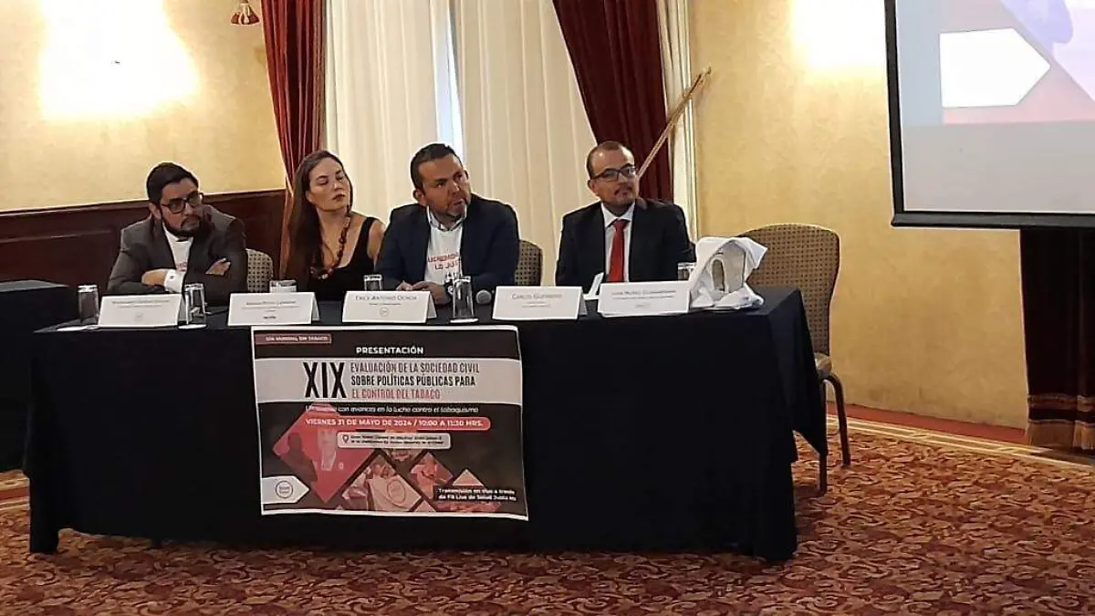 Impuesto al tabaco: proponen aumentar un peso para reducir consumo-int2