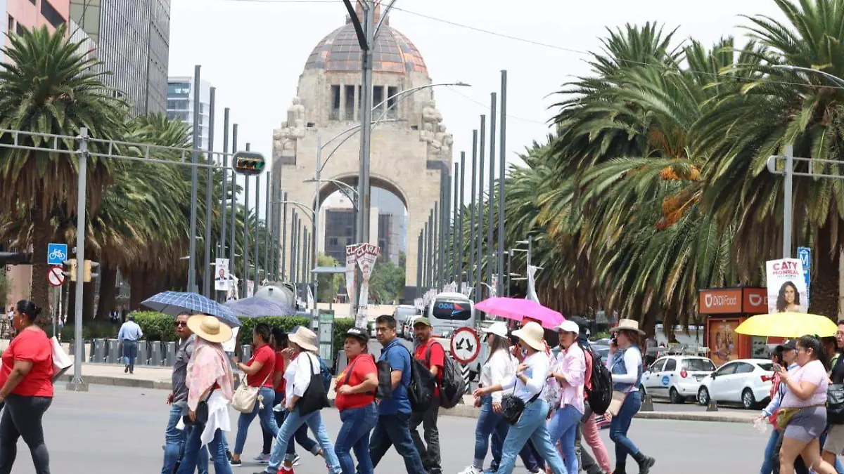 Marchas de la CNTE dejan caos vial en gran parte de la CDMX