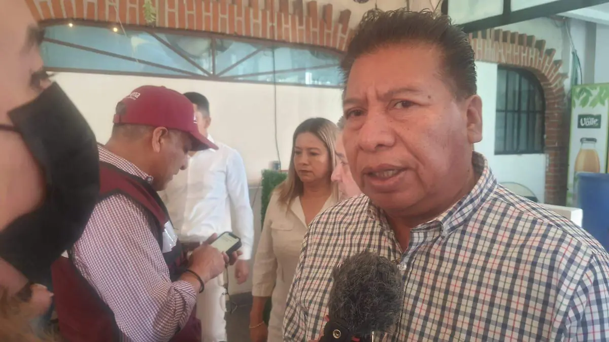 Diputado local acusa que en Ecatepec, grupos de poder se roban el agua  