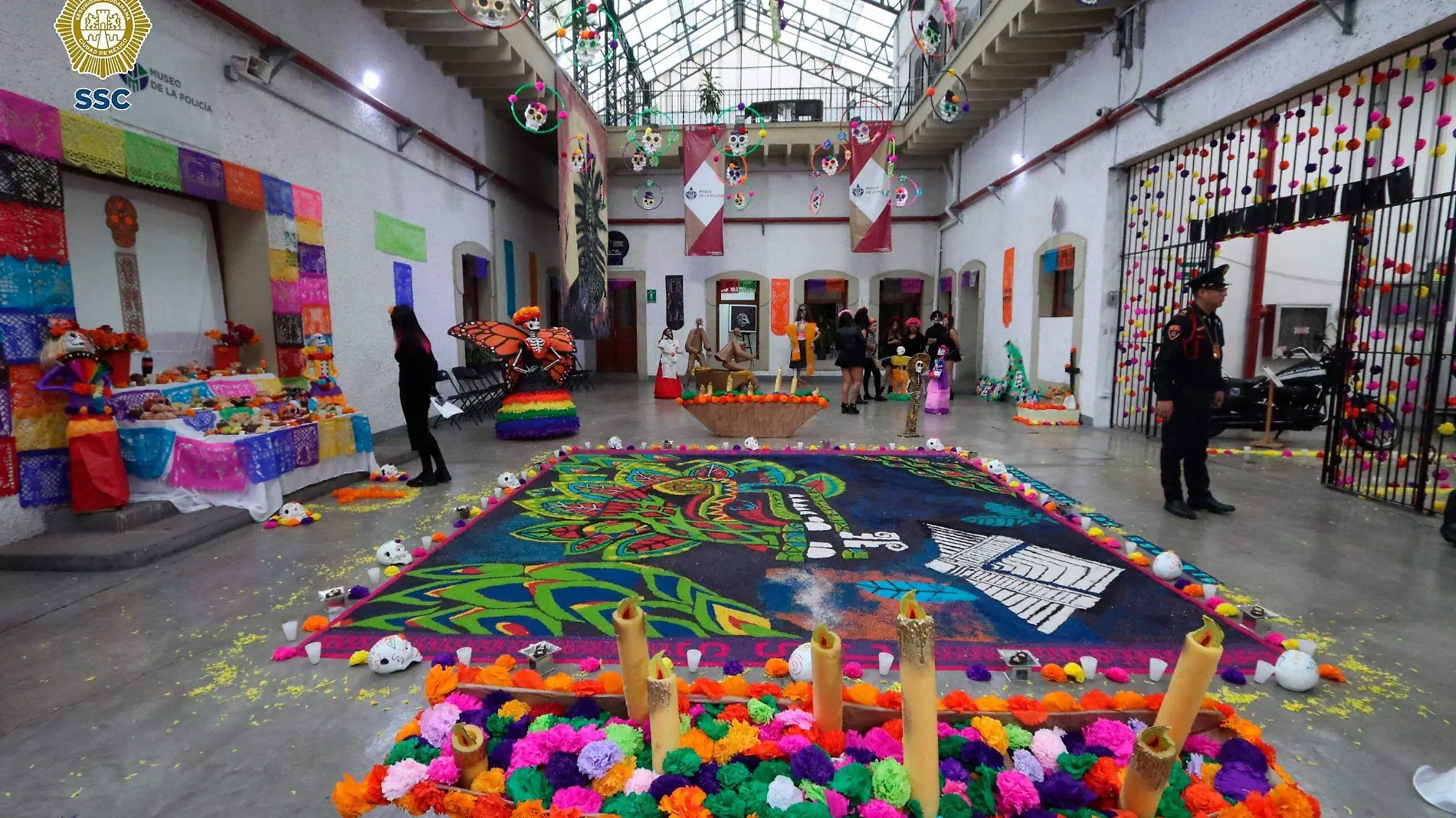 Museo del Policía exhibe su mega ofrenda de Día de Muertos hecha por personas privadas de su libertad-INT4