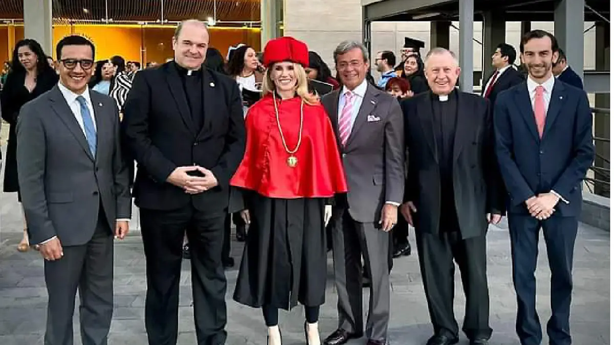 Romina Contreras en la Anáhuac Norte