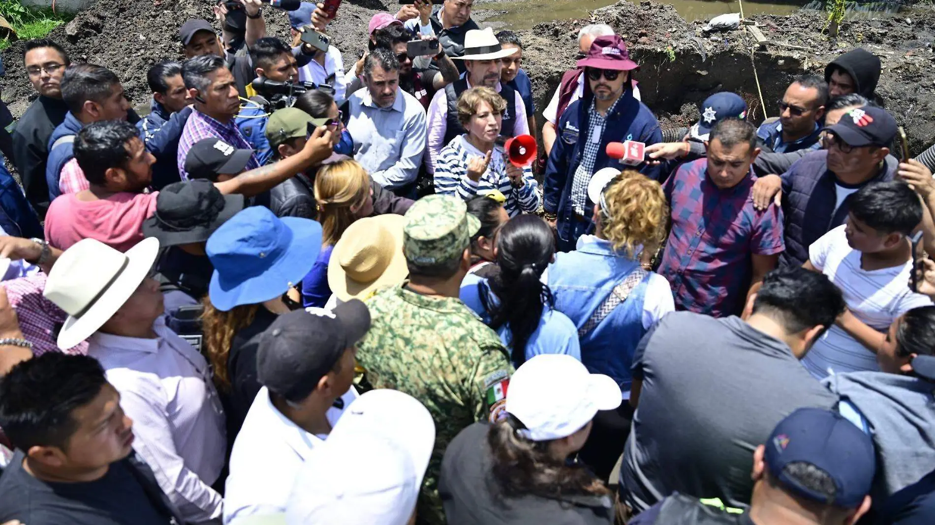 Buscará Delfina presupuesto extra para ayudar a Chalco; urgen obras contra inundaciones-int4