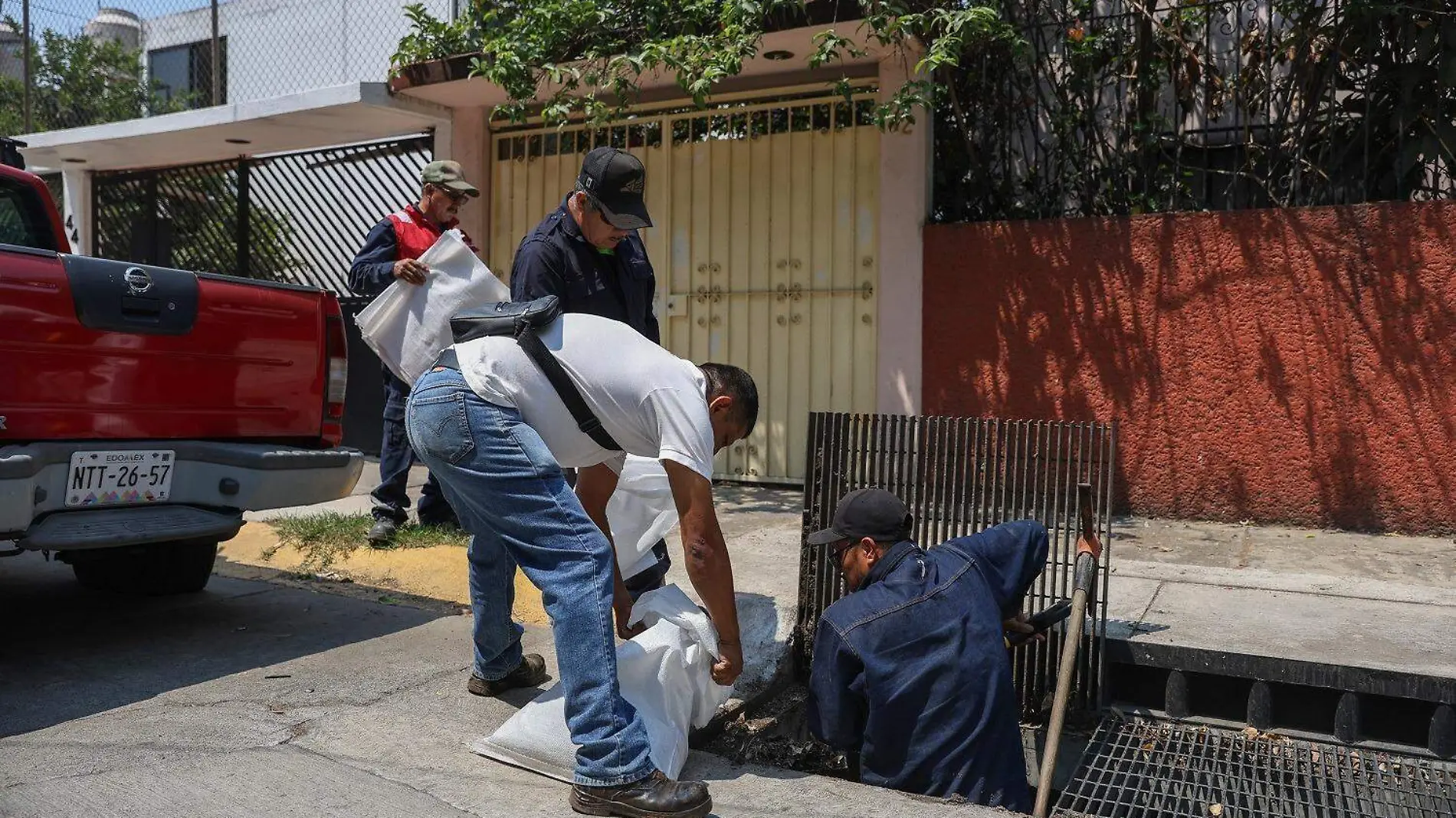 Realizan acciones preventivas ante la llegada de lluvias en Edomex-INT4