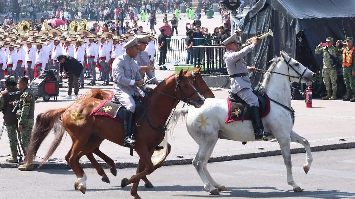 Desfile-Revolución-Méxicana