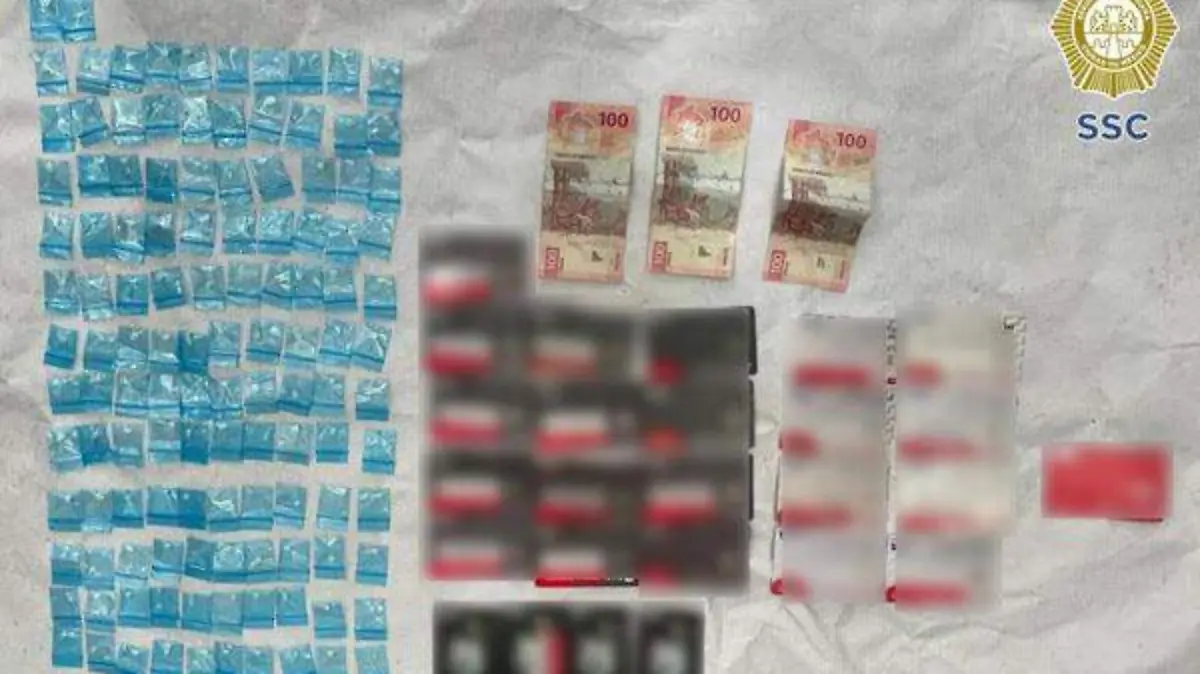 Atoran a dos presuntos integrantes de banda dedicada al robo a cuentahabiente