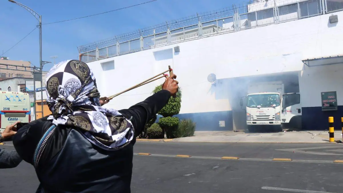 Protesta normalistas (1)