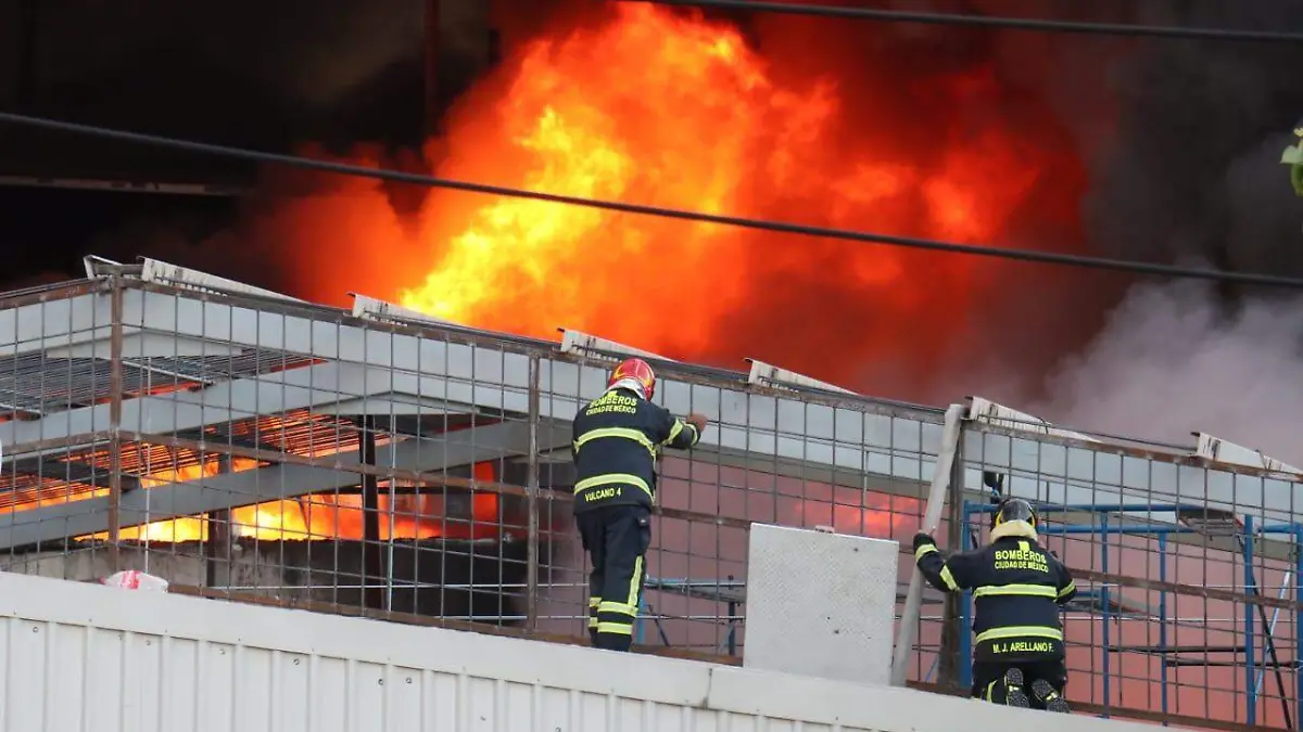 incendio tepito bomberos JAIME LLERA