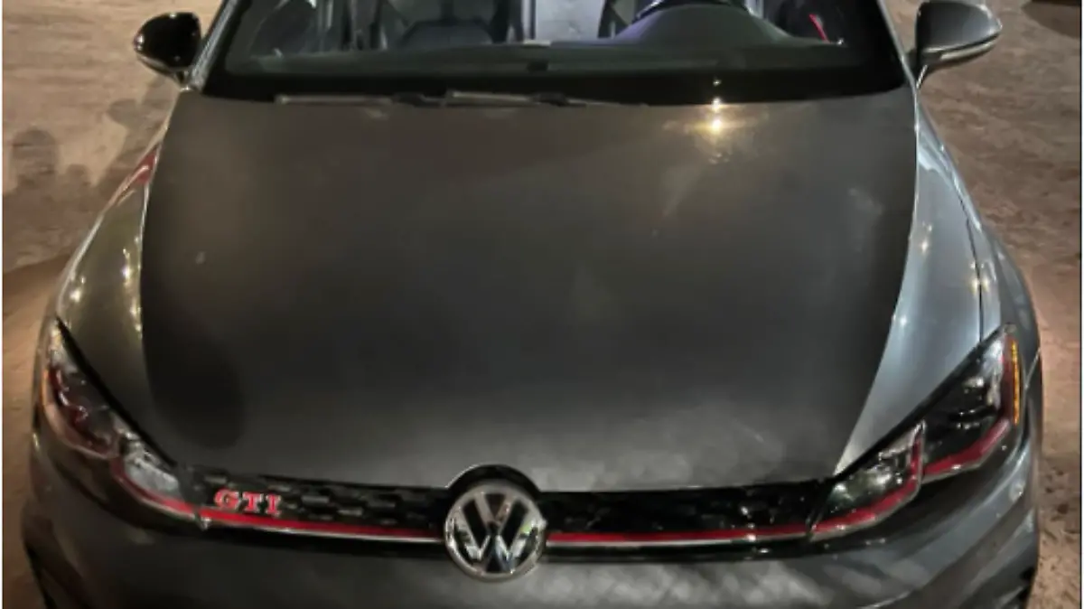 Auto en el que operaba integrante de "Los Ubers"