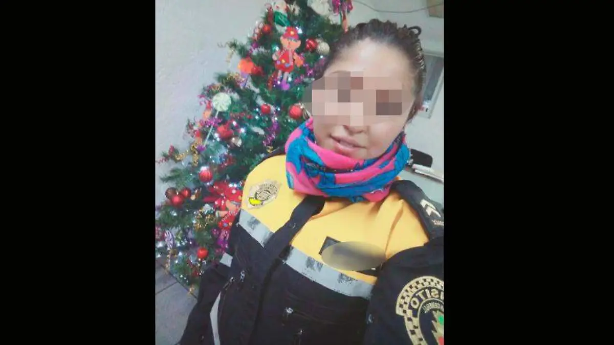 policía