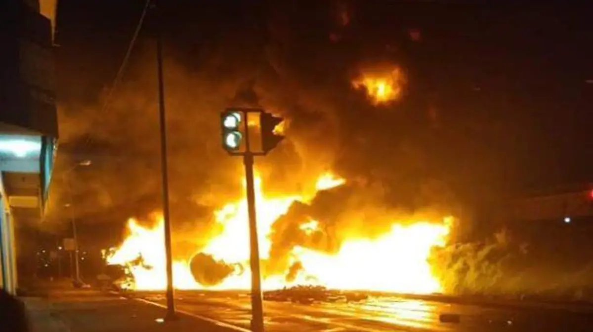 chofer-muere-calcinado-estado-de-méxico