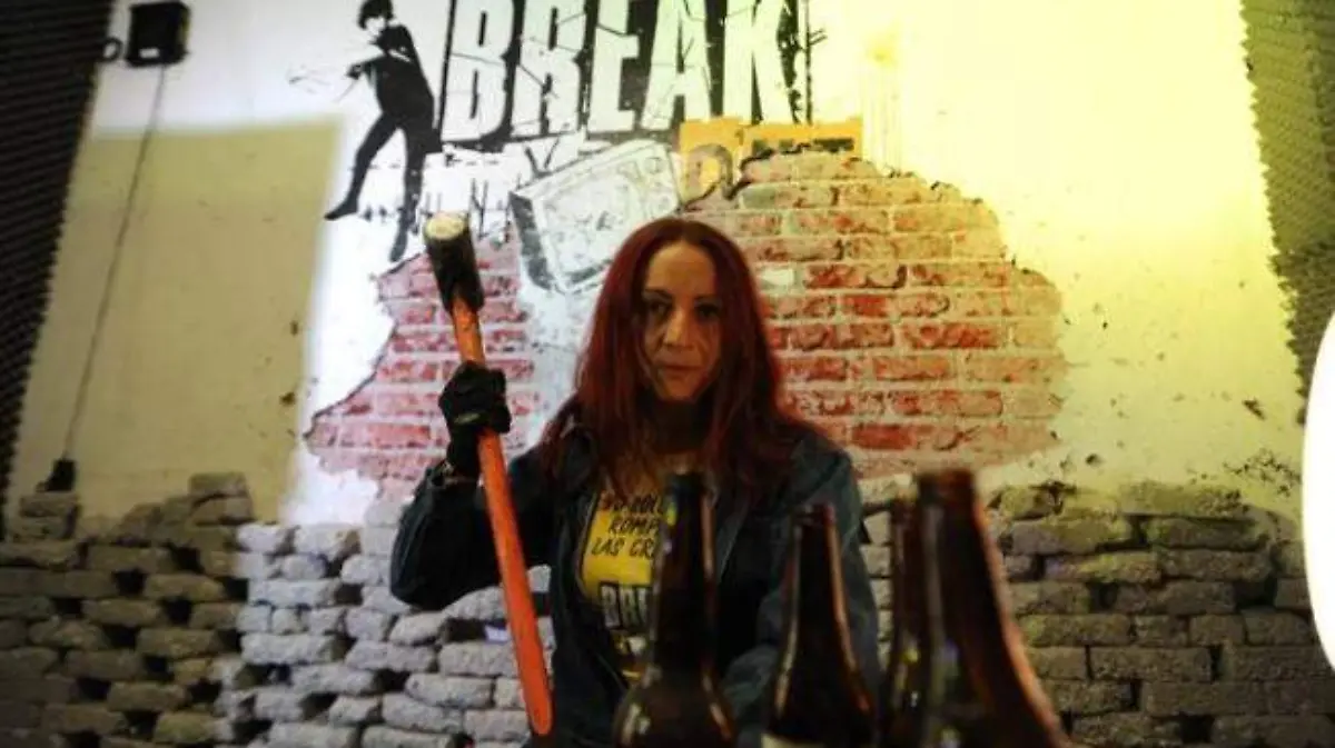 Break Out: Romper cosas para combatir el estrés