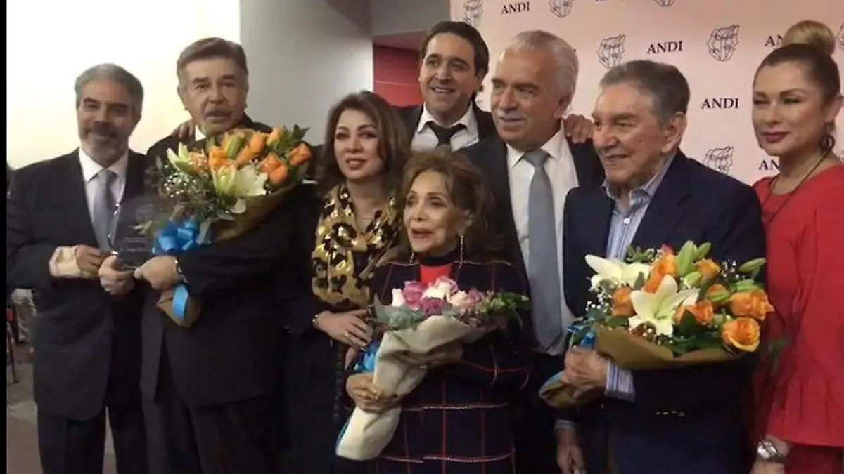 Reconocimiento-pinedo,-maria-victoria,-miñoz