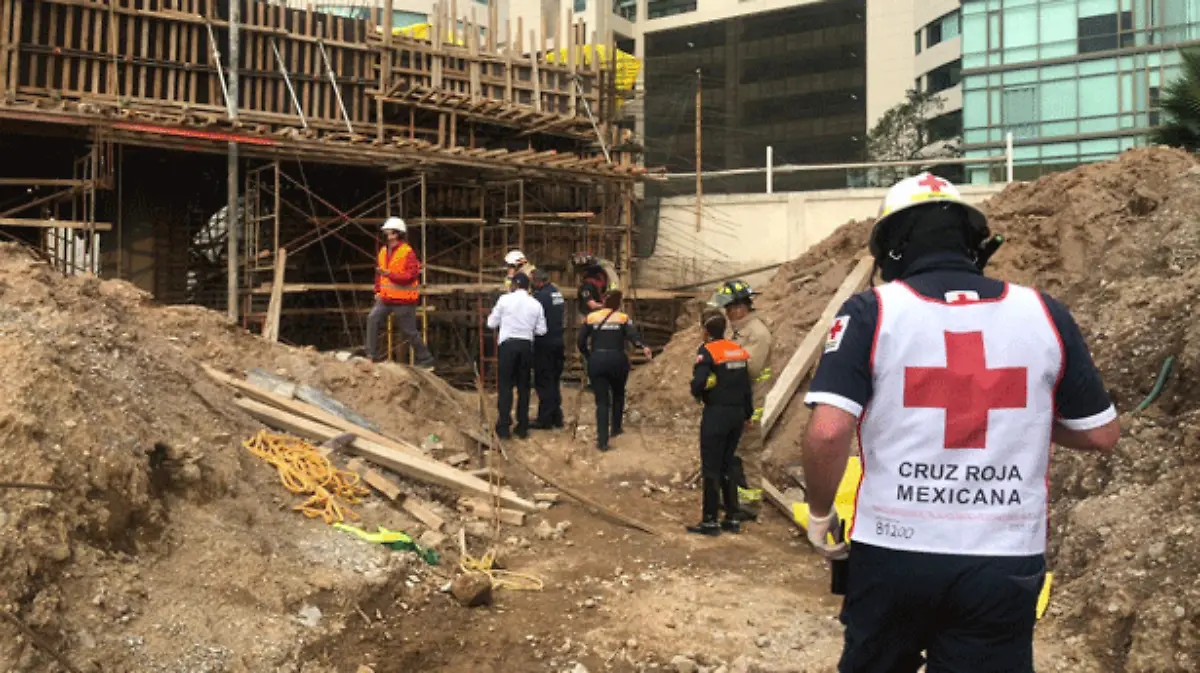 DERRUMBE-Huixquilucan-(1)