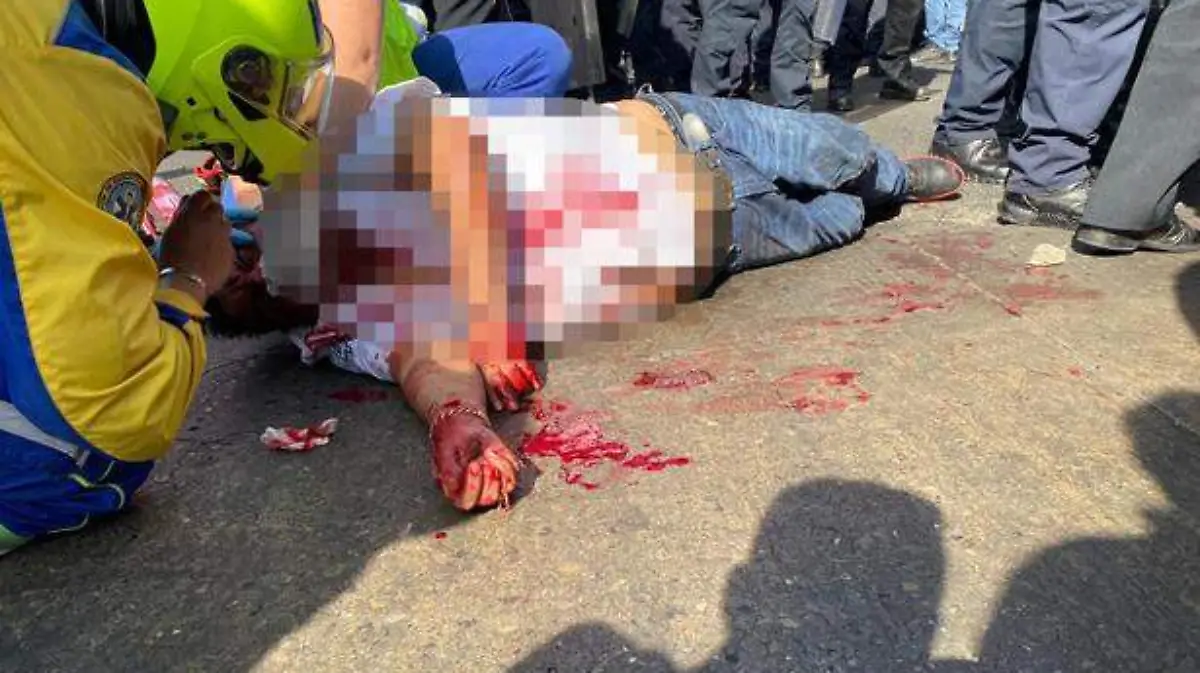 enfrentamiento-taxistas-y-policías