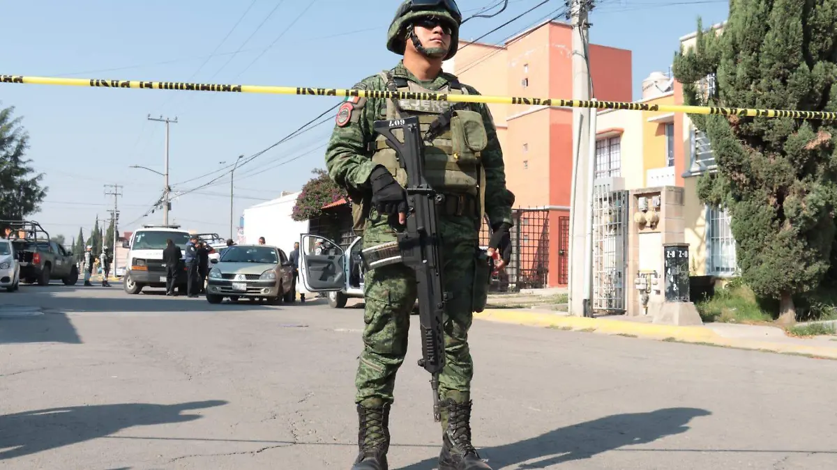 abogado cuautitlán LUIS BARRERA