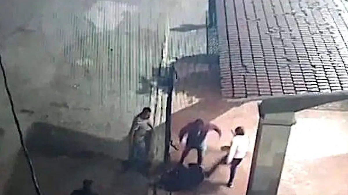 ataque violento gruas ecatepec CORTESIA