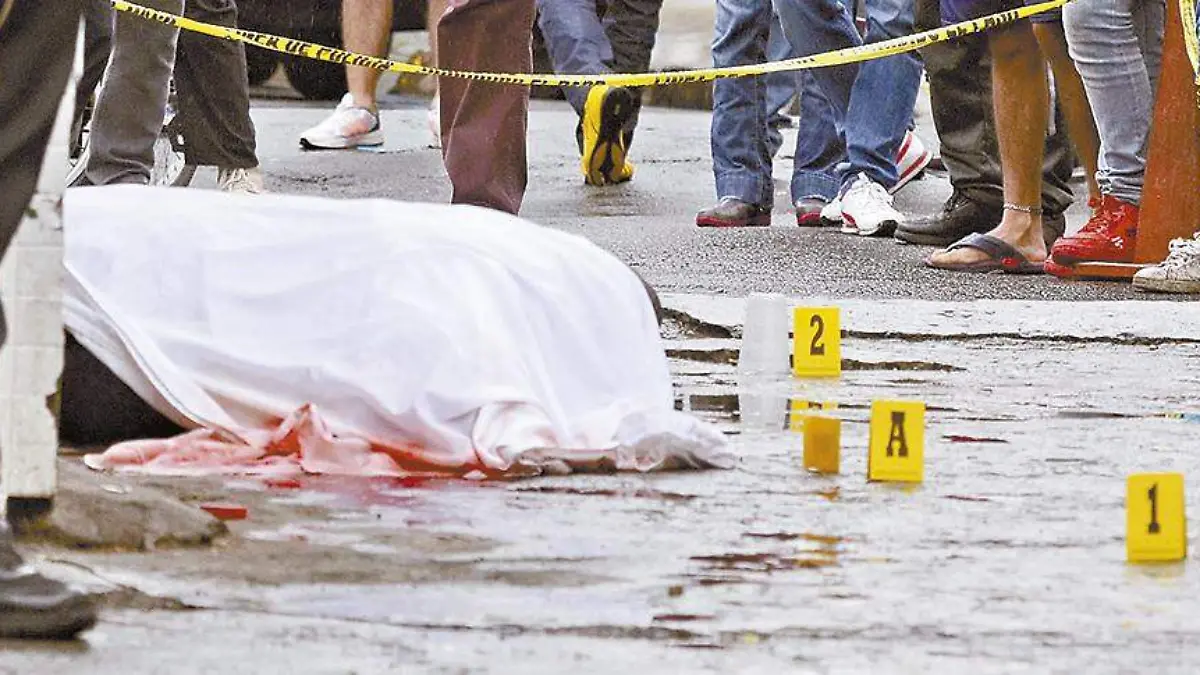 muerto-en-el-mercado