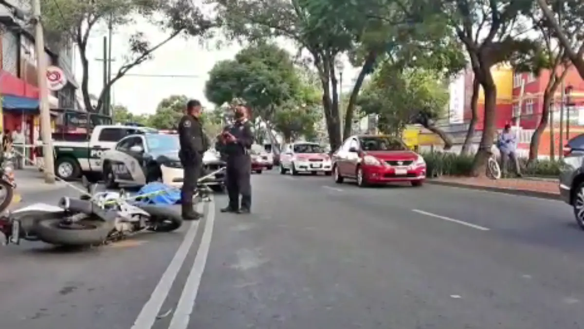 Captura de Pantalla 2021-11-03 a la(s) 18.41.21