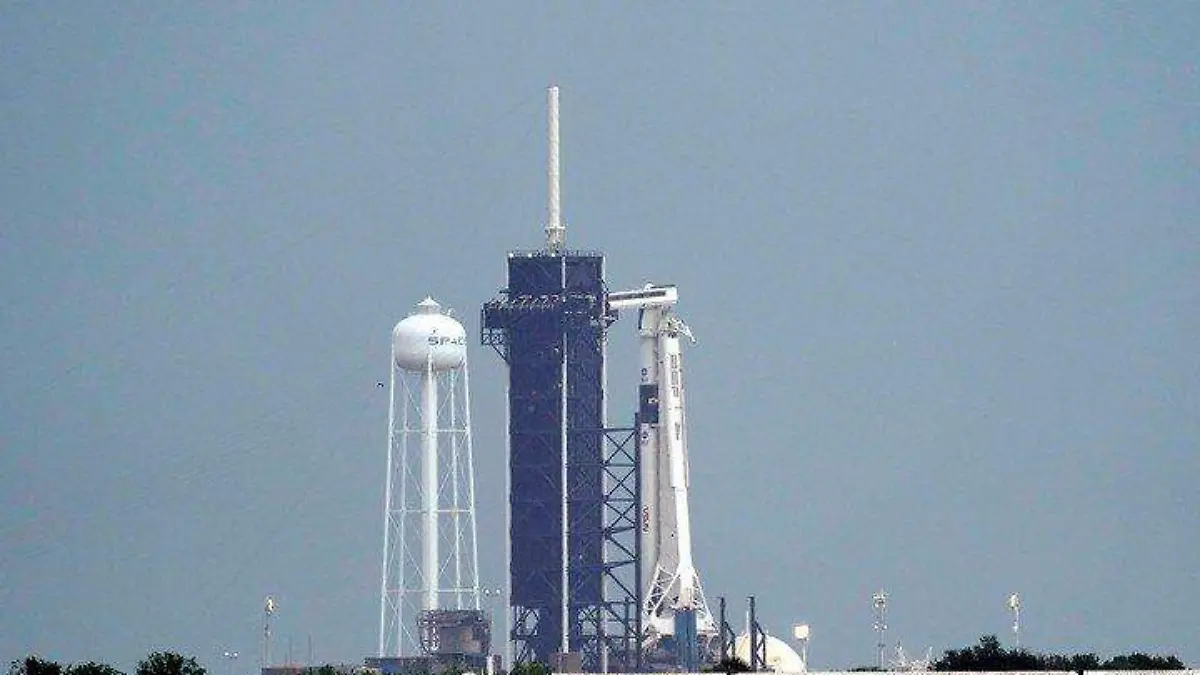 el-spacex-falcon-9-con___ohyG0aFVW_720x0__1