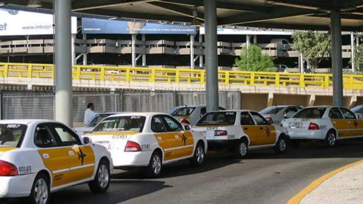 taxis-sitio-300-del-aeropuerto-de-CDMX