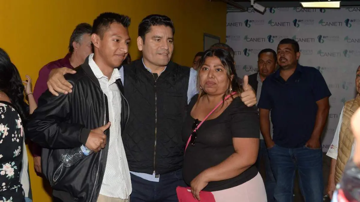 WhatsApp Image 2023-11-06 at 18.02.32