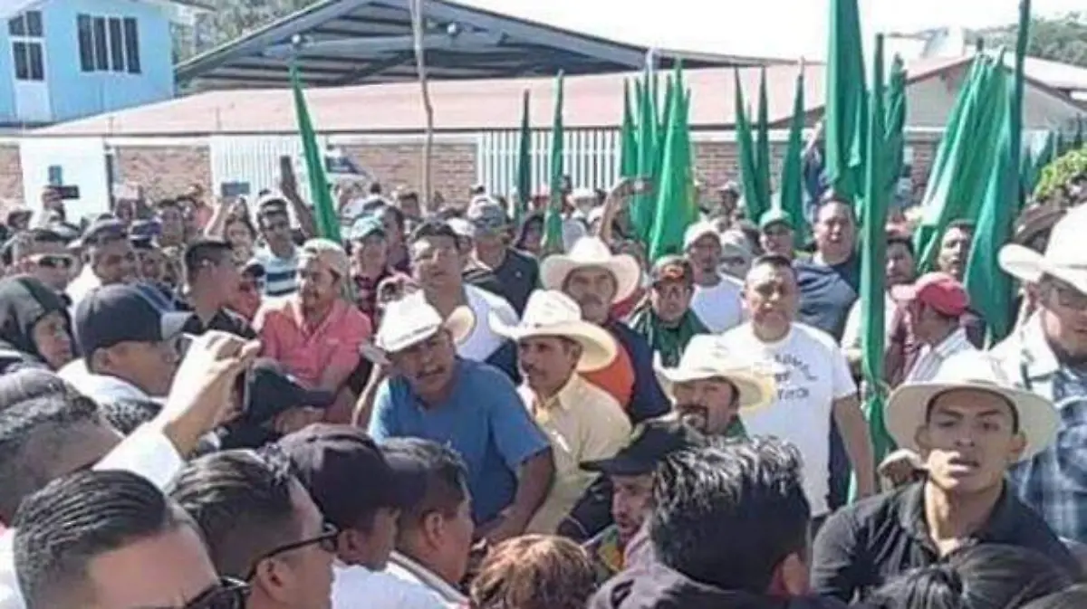 AMLO-en-Ayala