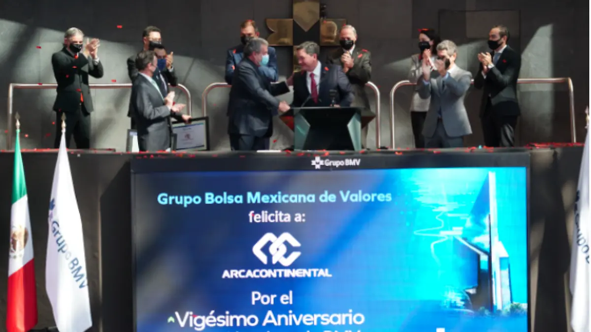 Captura de Pantalla 2021-12-14 a la(s) 21.41.18