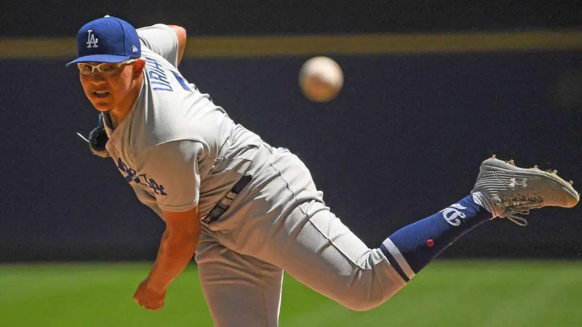 julio-urias