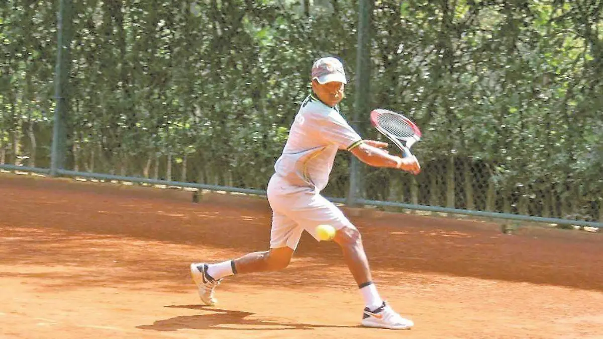 Tenis