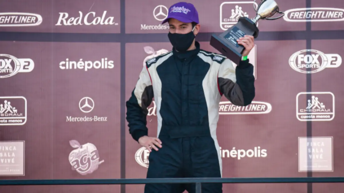 Captura de Pantalla 2020-10-14 a la(s) 19.26.33