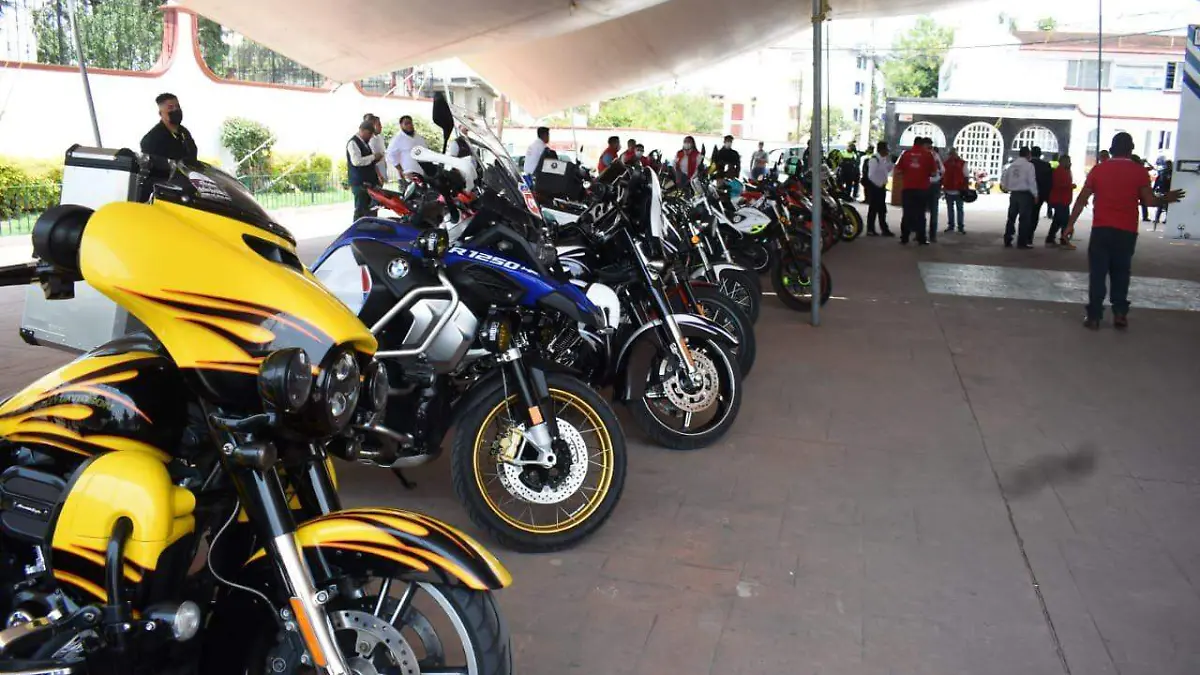 Coacalco implementa padrón de motocicletas con chip y código QR-INT2