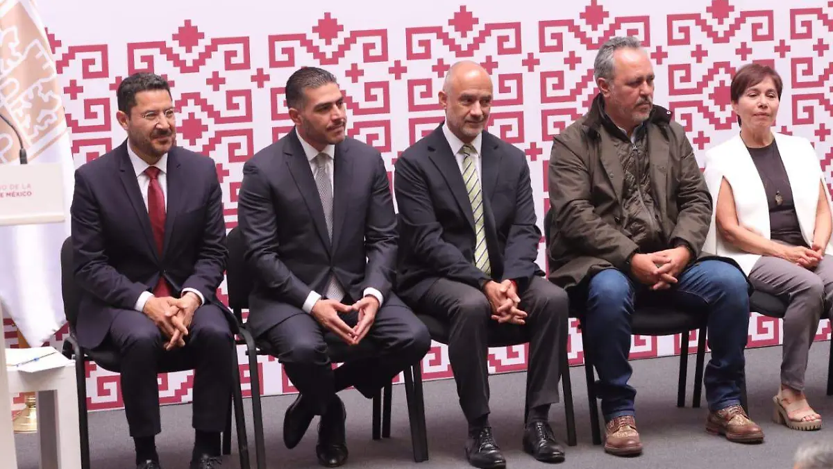 Primer informe de Martí Batres