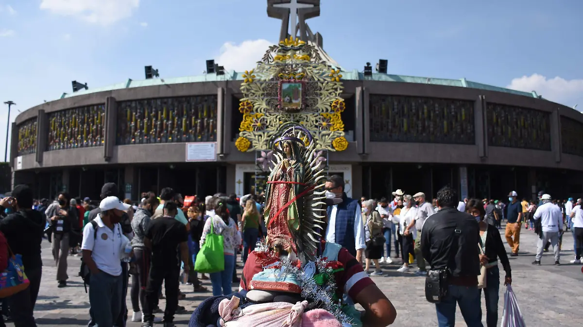 848580_Día de la Virgen Basílica  (10)_impreso