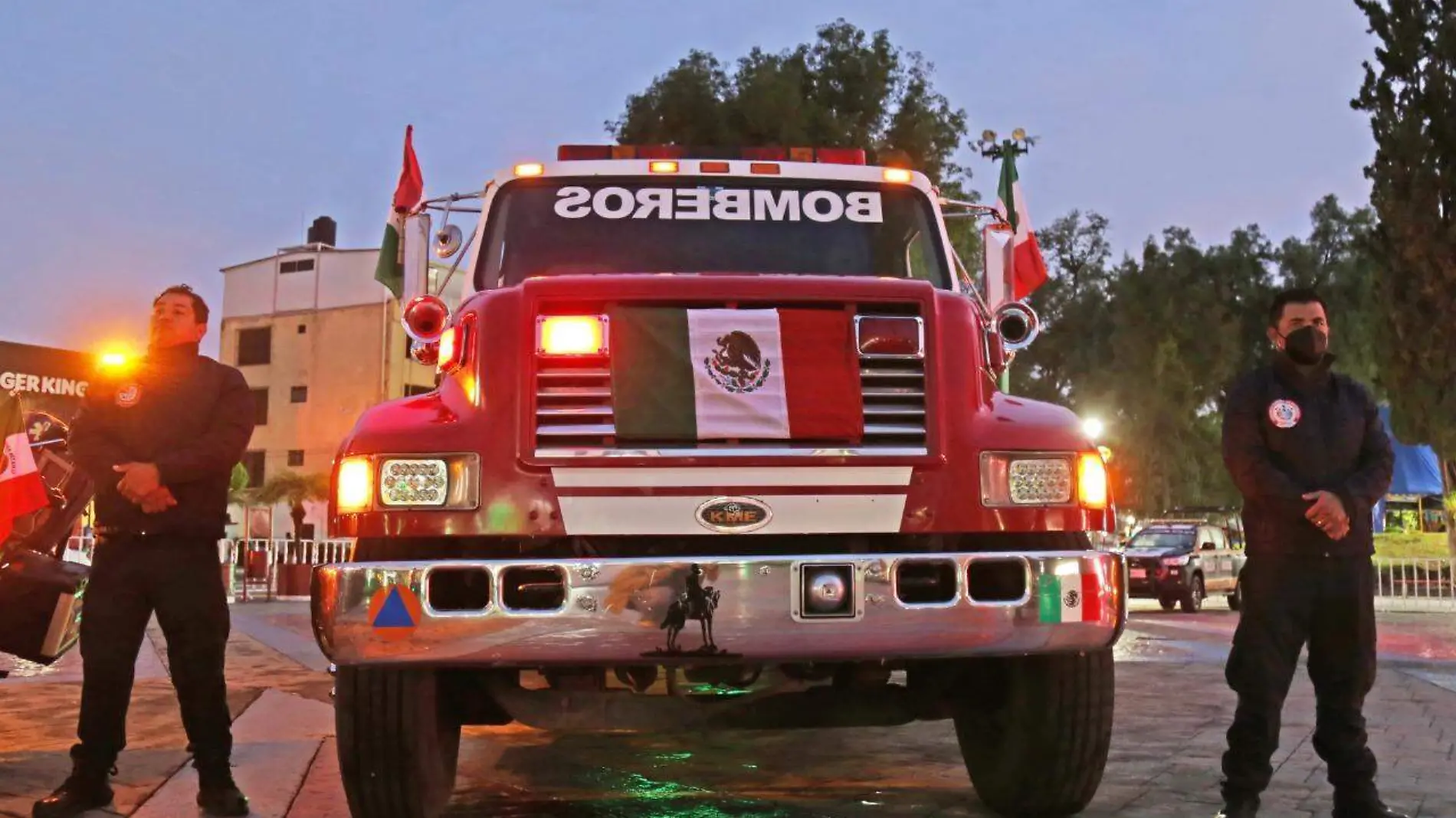 BOMBEROS1