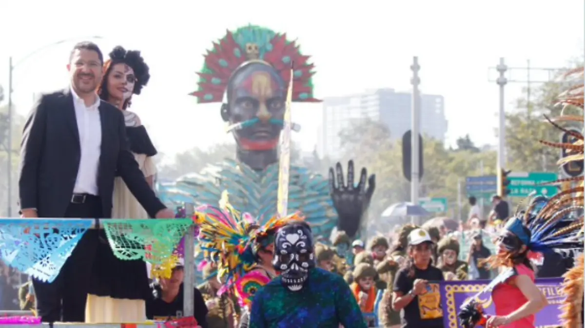 DESFILE1