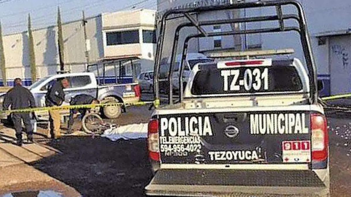 Fallece-ciclista-al-ser-arrollada-por-veloz-auto,-en-San-Mateo-Atenco-PORTADA