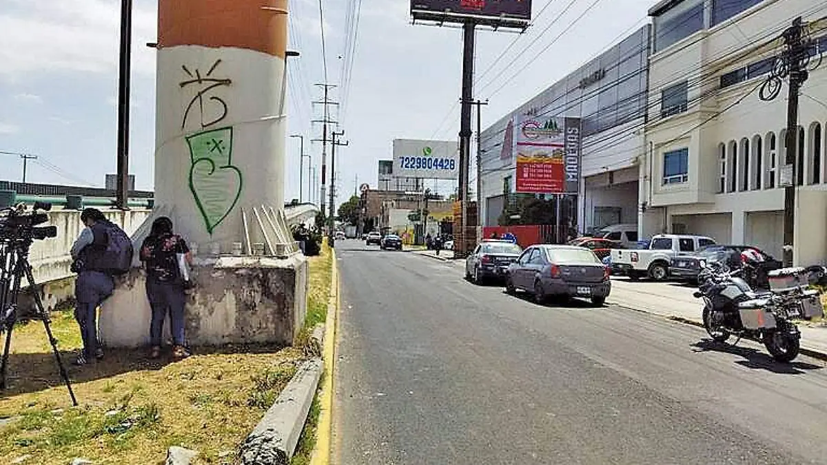 ATRINCHERADOS-TOLUCA