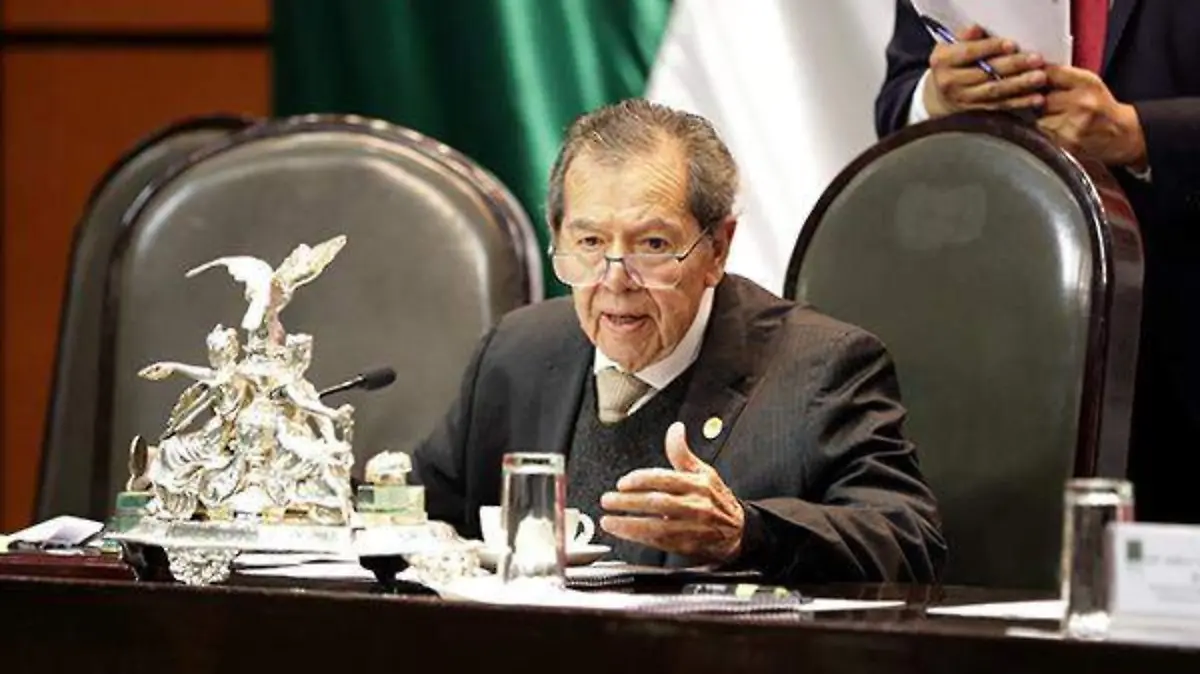 Propugnan defender la división de poderes