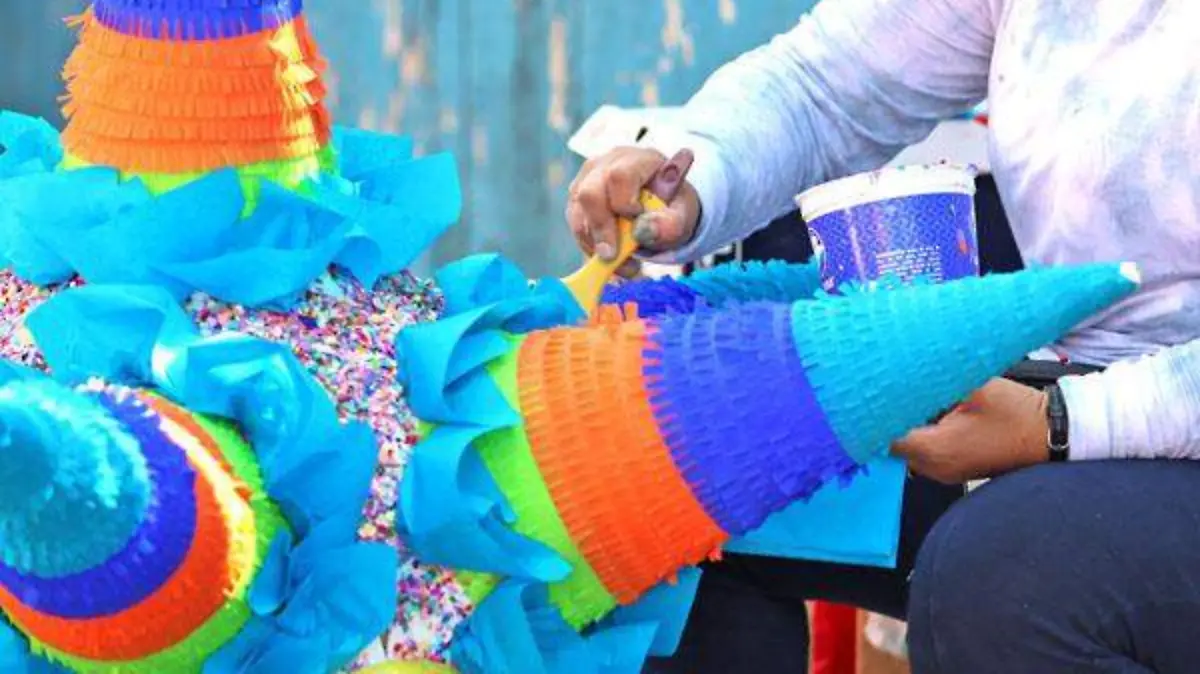 Piñatas, tradición centenaria [Fotorreportaje]