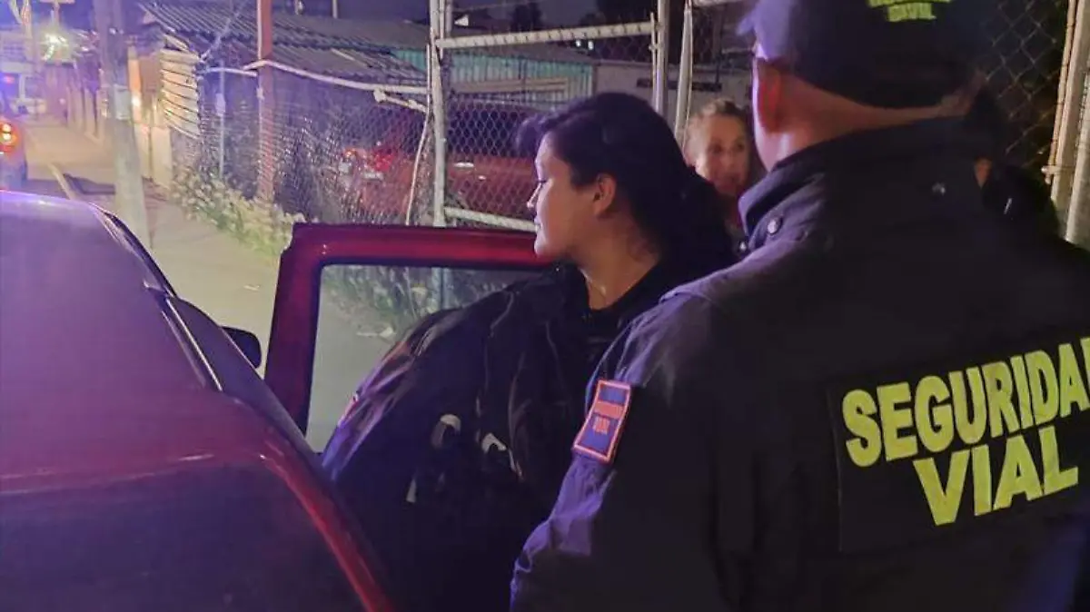 Apoyan policías de Tecámac labor de parto 