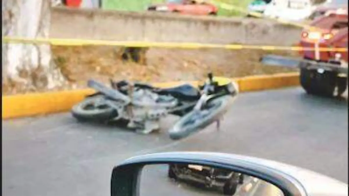 Muere “biker” arrollado en carril confinado del Mexibús-INT2