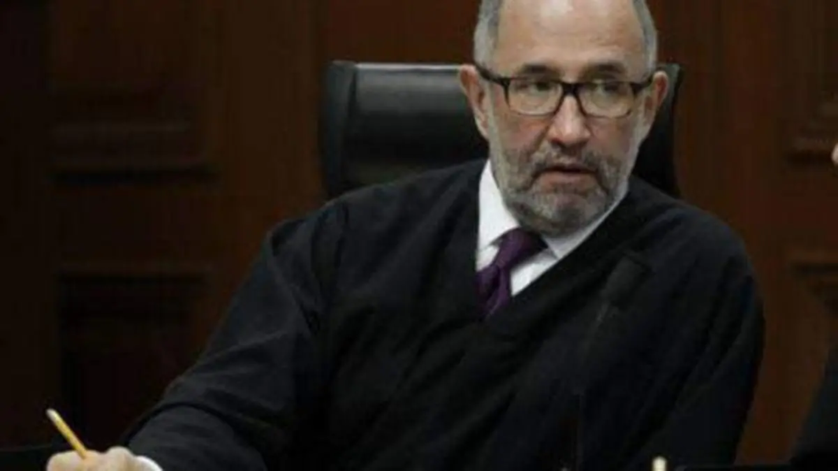 Propugnan defender la división de poderes