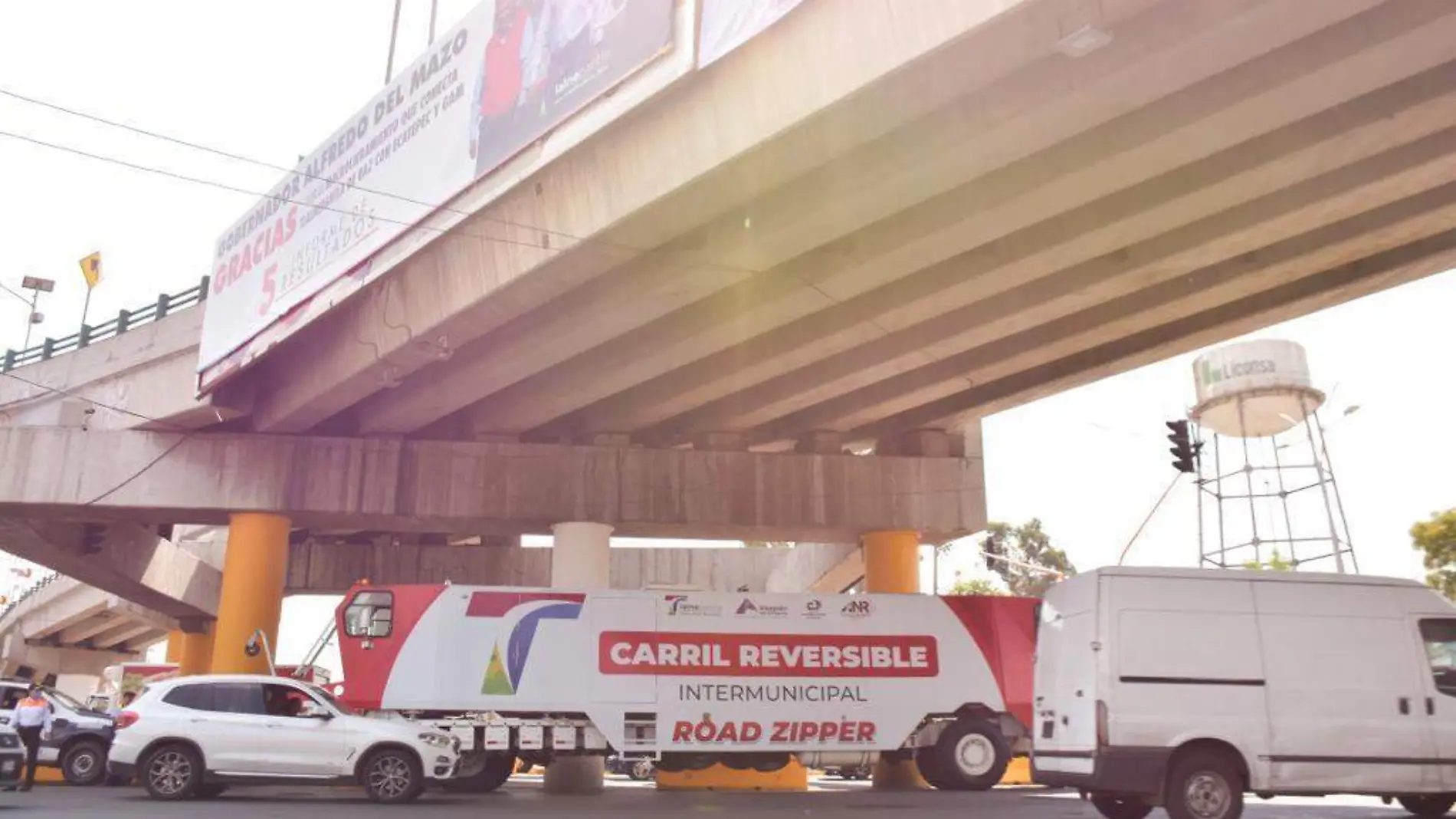 Tendrá la Avenida Mario Colín carril reversible; buscan autoridades mejorar tráfico-INT3