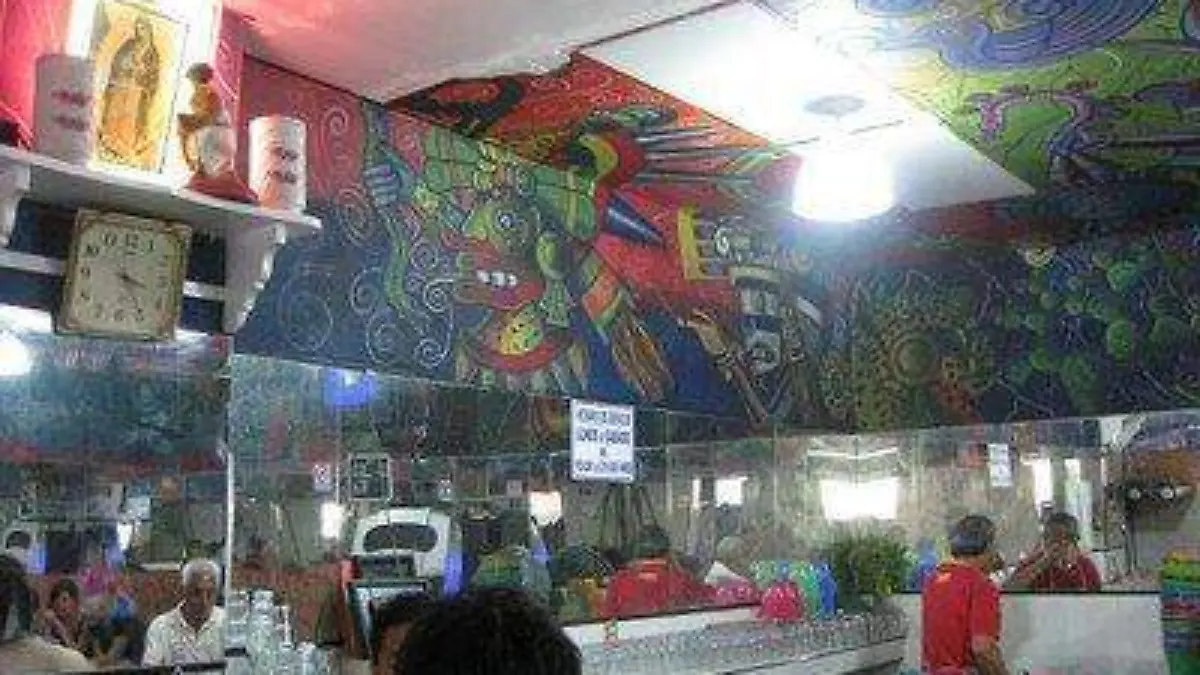 Pulque; una bebida ancestral elabora a partir del maguey