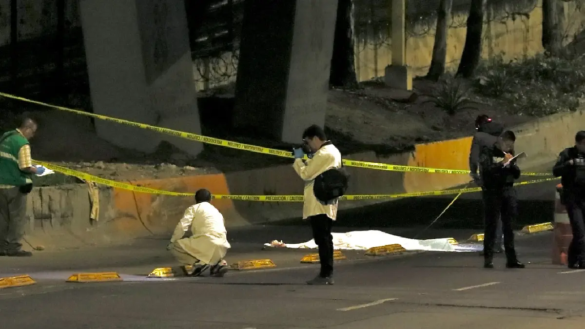 Accidente entre Metrobús Potrero y Euzkaro