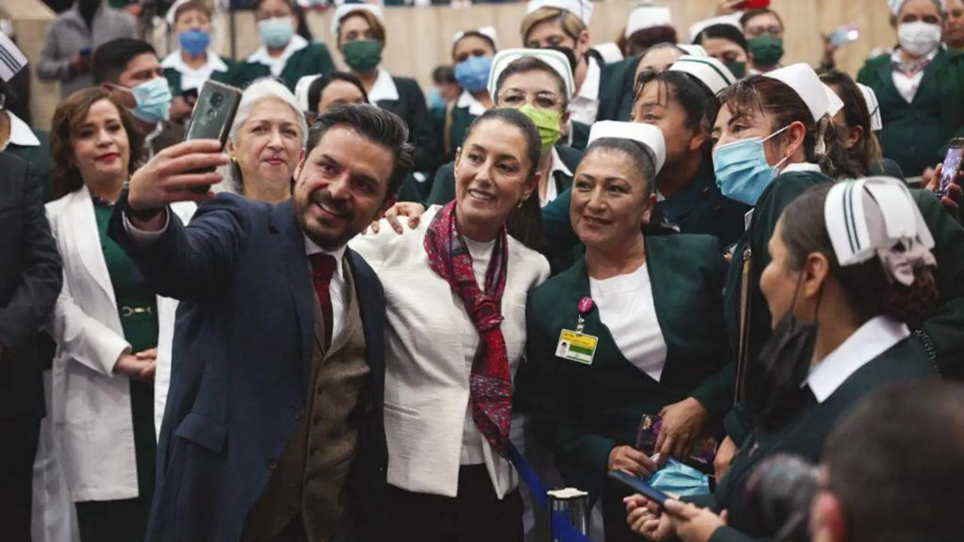 IMSS entrega reconocimientos al personal de enfermería-INT4