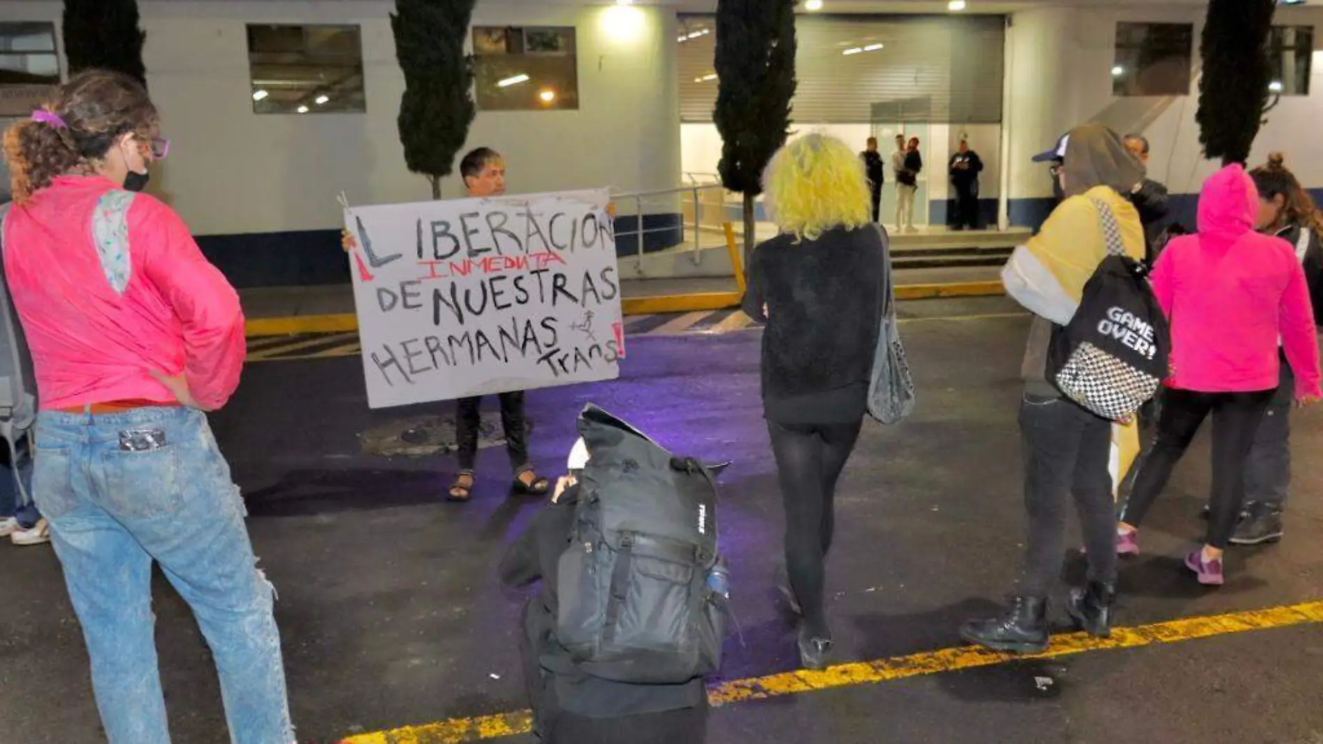 Protesta de comunidad transgénero culmina con la liberación de dos personas en la Agencia 50 de la FGJCDMX-int2